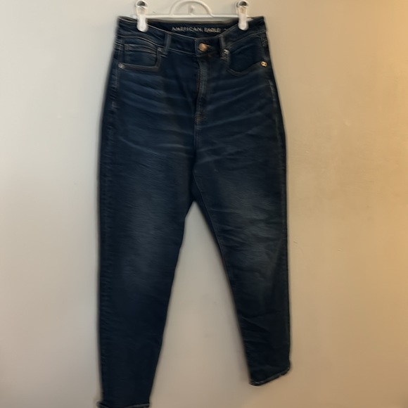 AMERICAN EAGLE 🦅 MOM JEANS - Picture 8 of 14